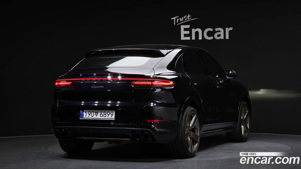Porsche Cayenne 3.0 COUPE PLATINUM EDITION, 2022