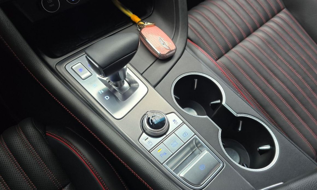 Genesis G70 Gasoline 2.5T 2WD, 2024