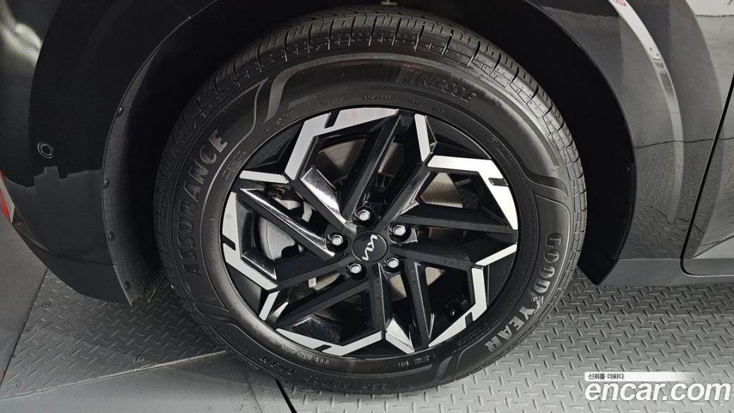 Kia Carnival 9-Seater Noblesse, 2025