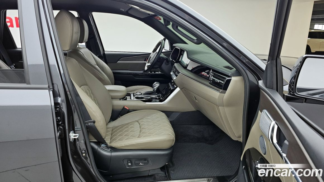 Kia Mohave Diesel 3.0 4WD 6-Seater, 2022