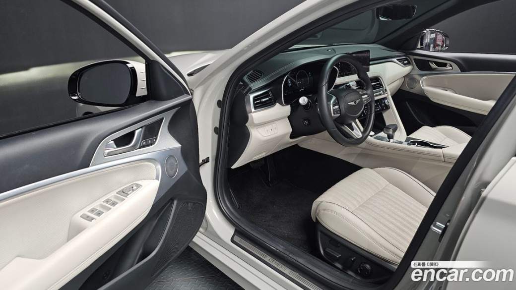 Genesis G70 Gasoline 2.5T 4WD, 2024