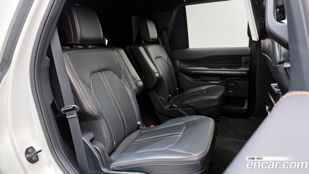 Ford Expedition Platinum 4WD, 2023