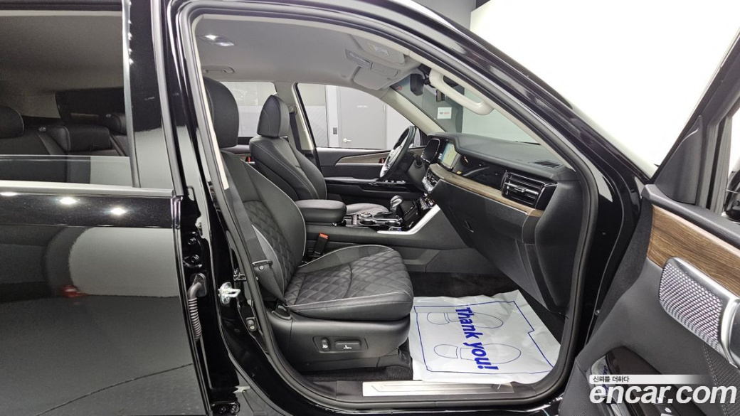 Kia Mohave Diesel 3.0 4WD 5-Seater, 2024