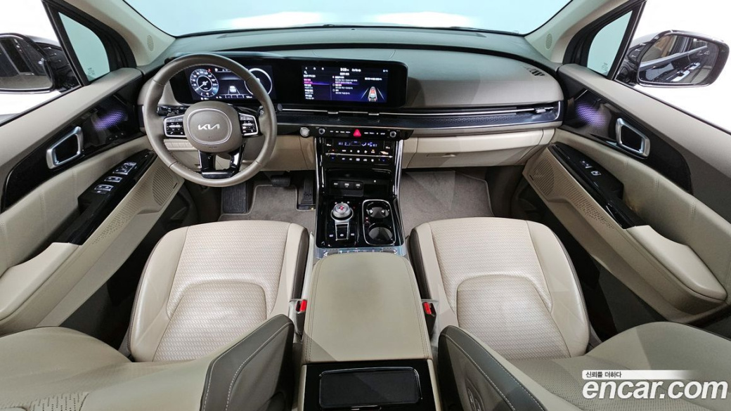 Kia Carnival 7-Seater Hi-Limousine, 2023