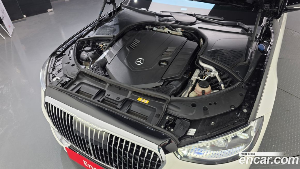 Mercedes-Benz S-Class Maybach S580 4MATIC, 2022