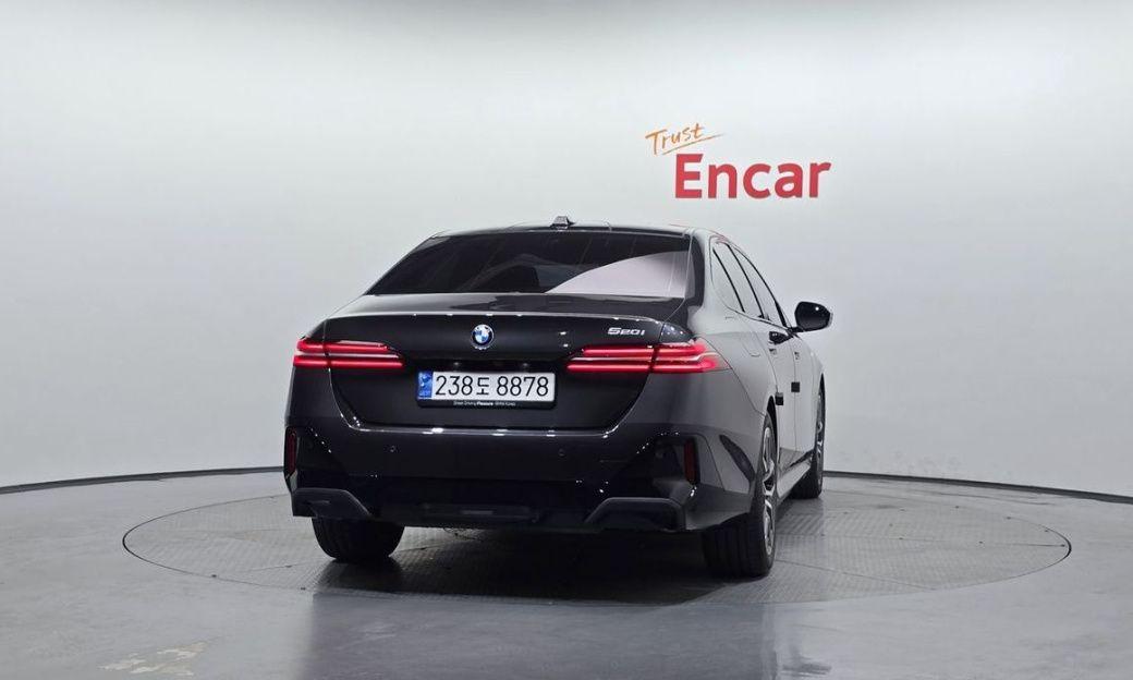 BMW 5-Series 520i M Sport, 2024