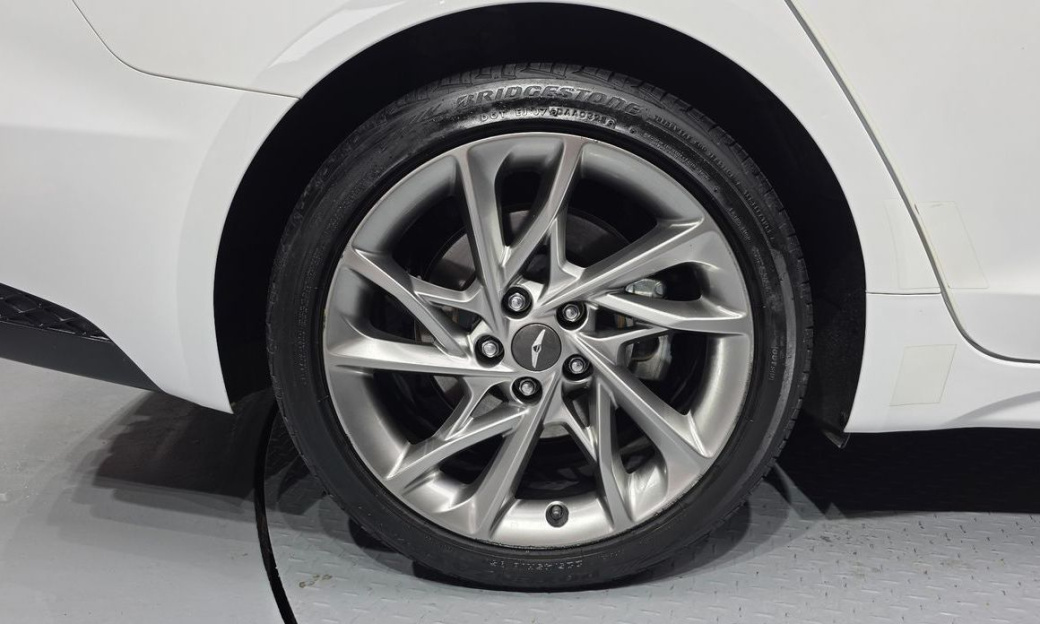 Genesis G70 Gasoline 2.0T 4WD, 2021