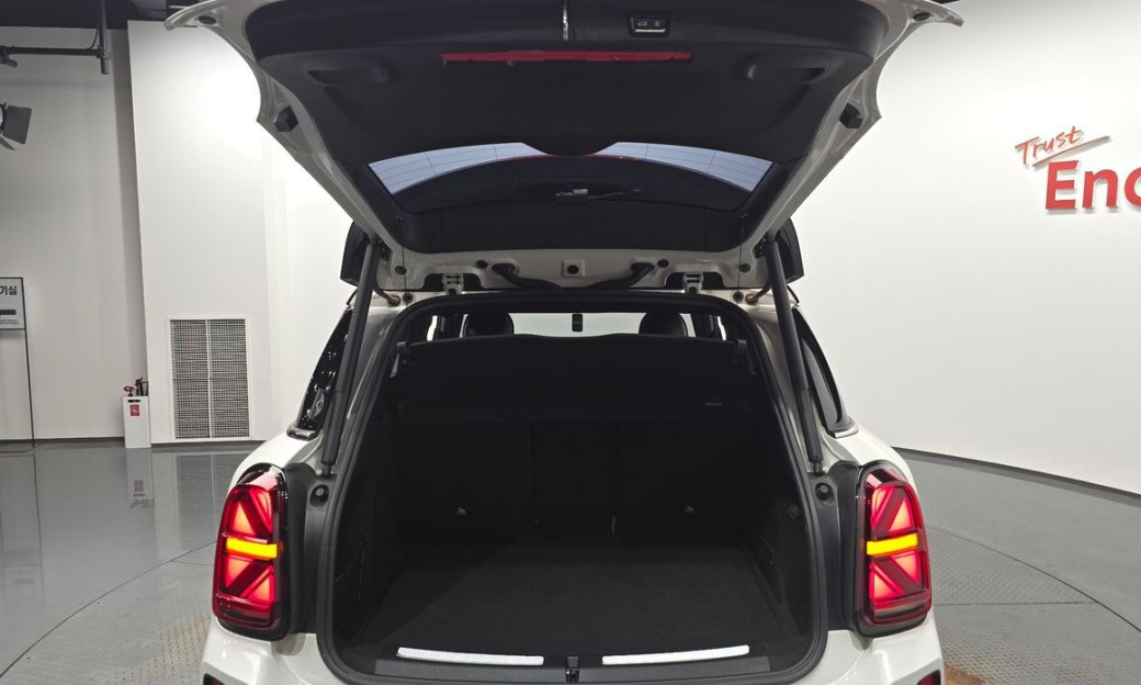Mini Countryman JCW, 2024