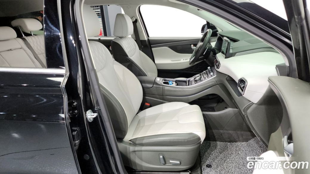 Hyundai Santafe Gasoline 2.5T 2WD, 2023