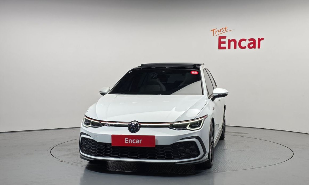 Volkswagen Golf 2.0 GTI, 2024
