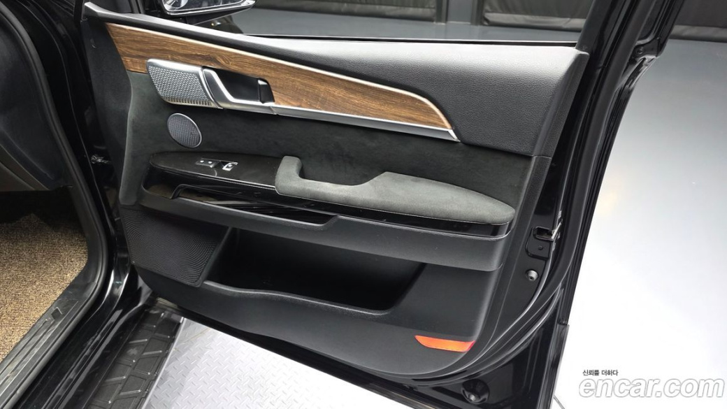 Kia Mohave Diesel 3.0 4WD 5-Seater, 2021
