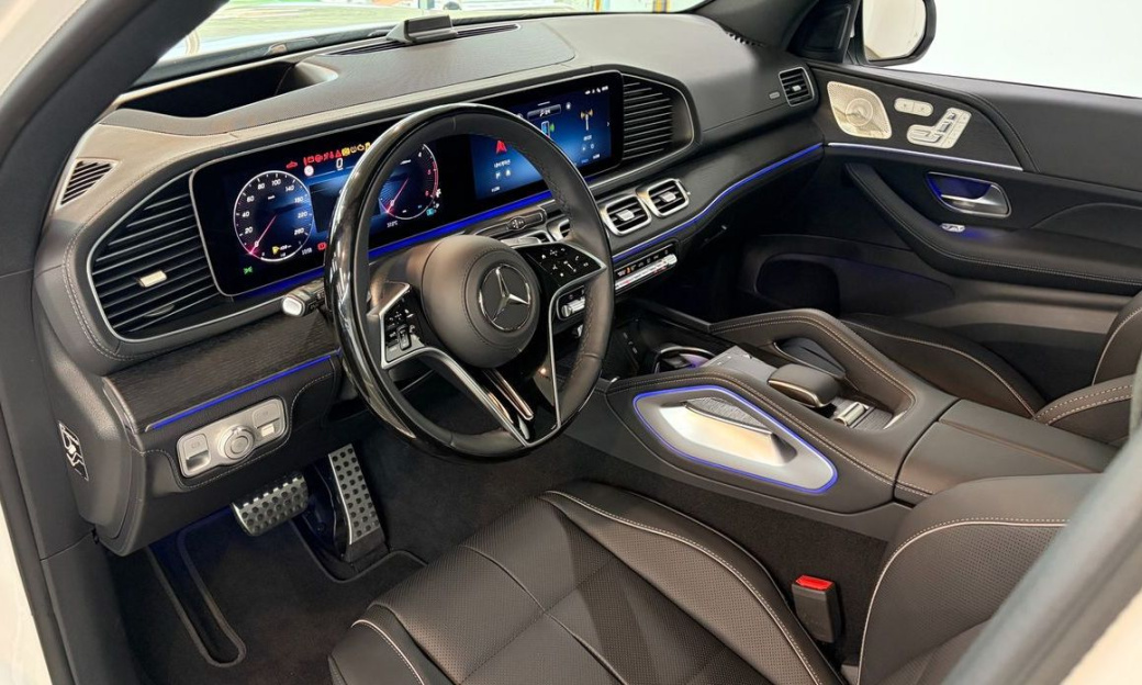 Mercedes-Benz GLS-Class GLS450d 4MATIC, 2026