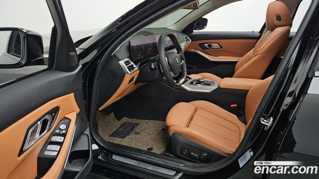 BMW 3-Series 320i, 2025