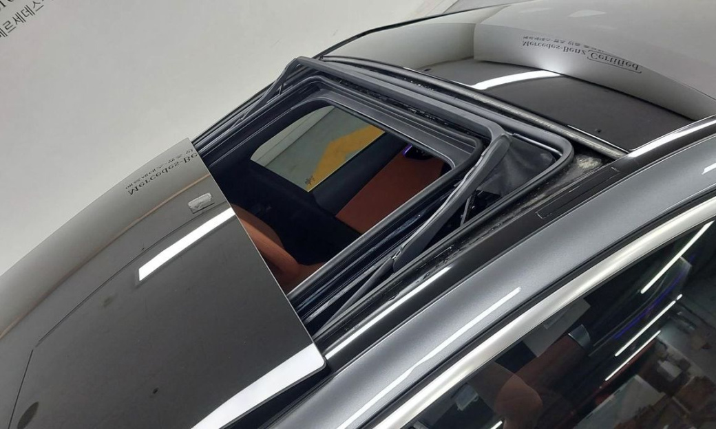 Mercedes-Benz C-Class C300 4MATIC Avantgarde, 2023