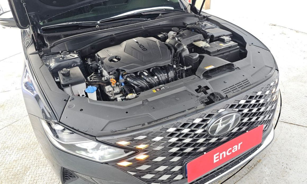 Hyundai Grandeur 2.5, 2023