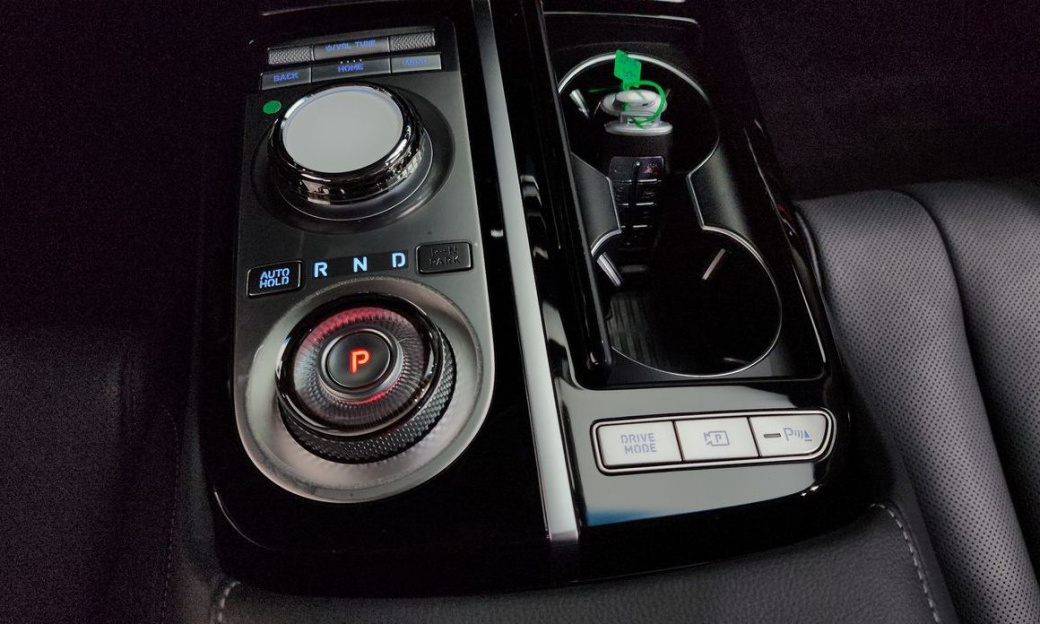 Genesis G80 Gasoline 2.5 Turbo 2WD, 2024