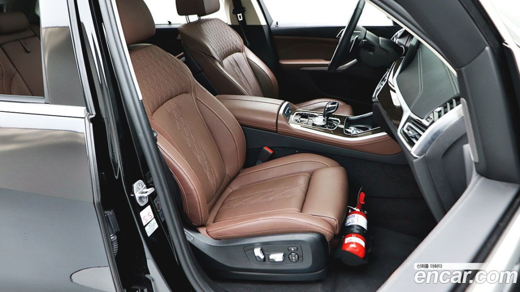 BMW X5 xDrive 40i xLine, 2022