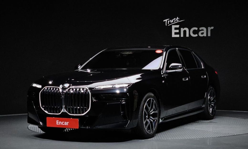 BMW 7-Series 740i xDrive M Sport, 2024