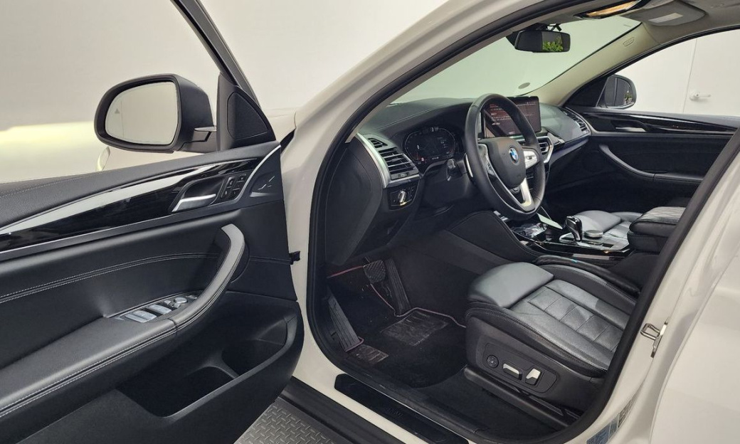 BMW X4 xDrive20i xLine, 2023