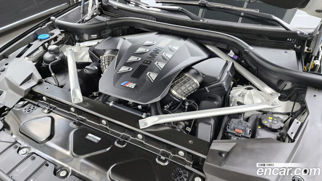 BMW X6 M60i, 2024