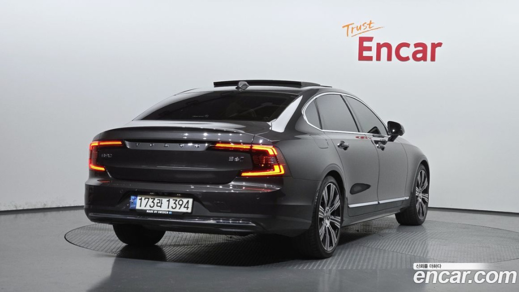 Volvo S90 B6 AWD Inscription, 2022