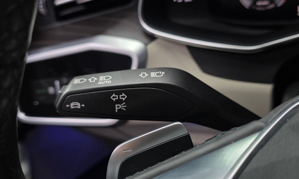 Audi A6 45 TFSI Premium, 2023