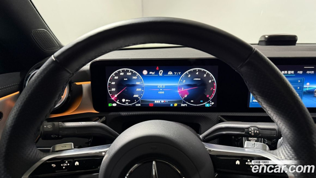 Mercedes-Benz CLA-Class CLA250 4MATIC, 2025