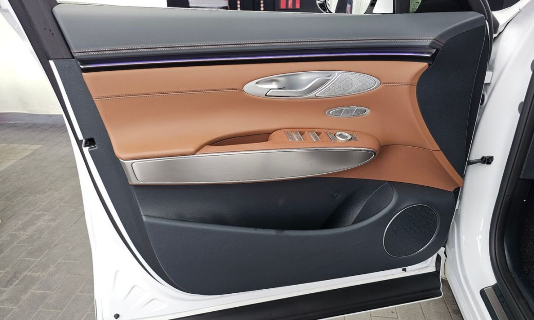 Genesis GV70 2.5T Gasoline 2WD, 2025