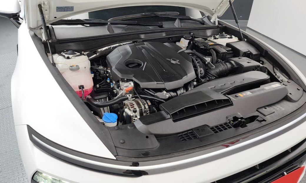Hyundai Sonata 2.0, 2025