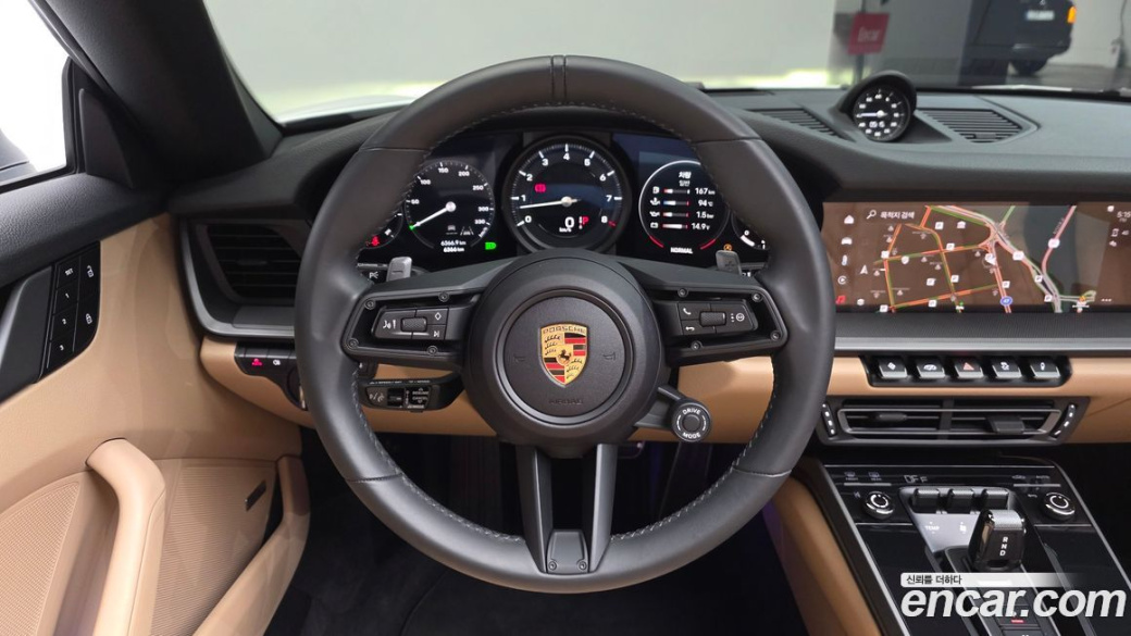 Porsche 911 Carrera Cabriolet, 2024
