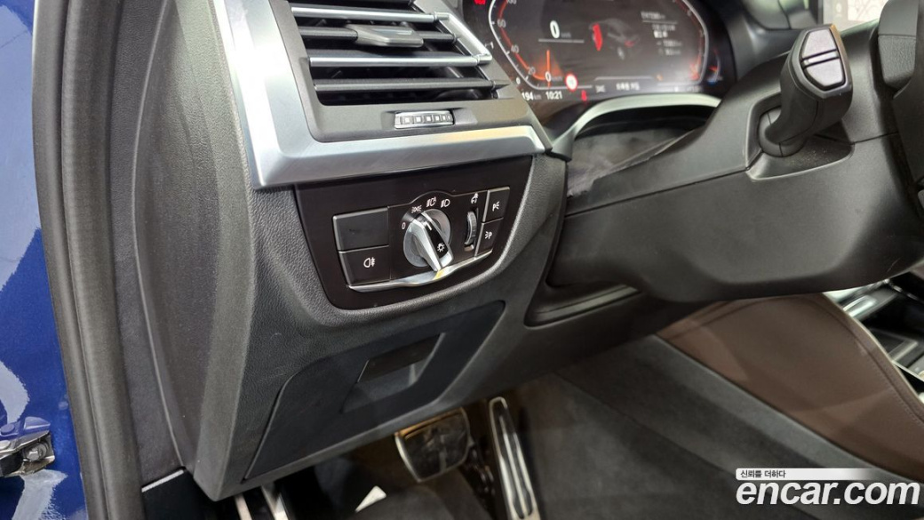 BMW X4 xDrive20i M Sport, 2022