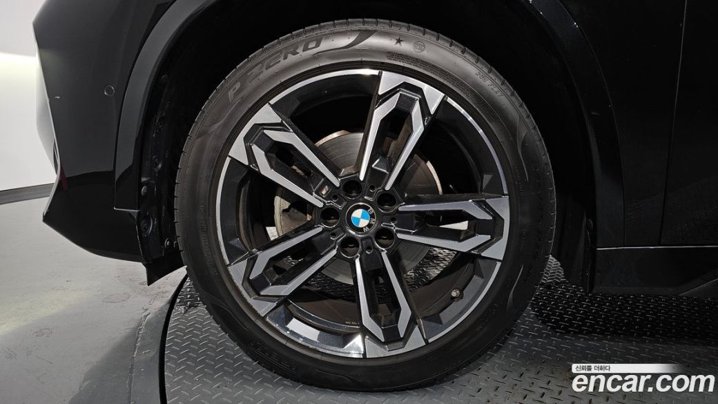BMW X1 sDrive 20i M Sport, 2023