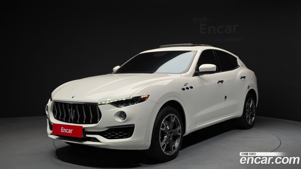Maserati Levante 2.0 GT AWD, 2022