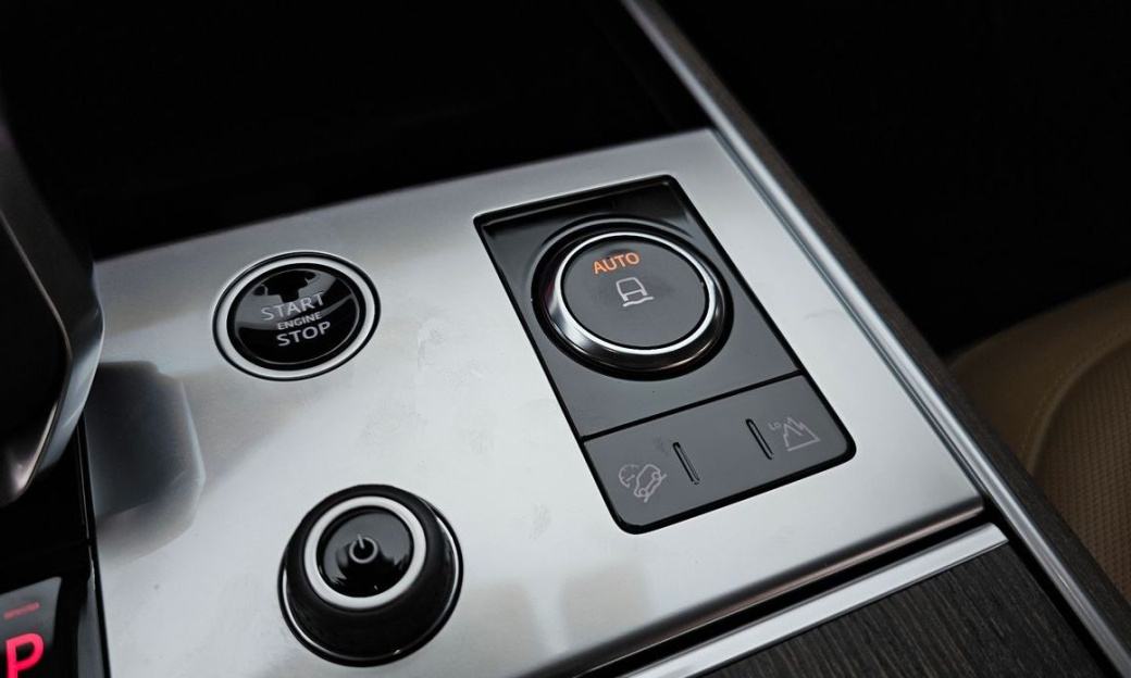 Land Rover Range Rover P530 Autobiography Long Wheel Base, 2023