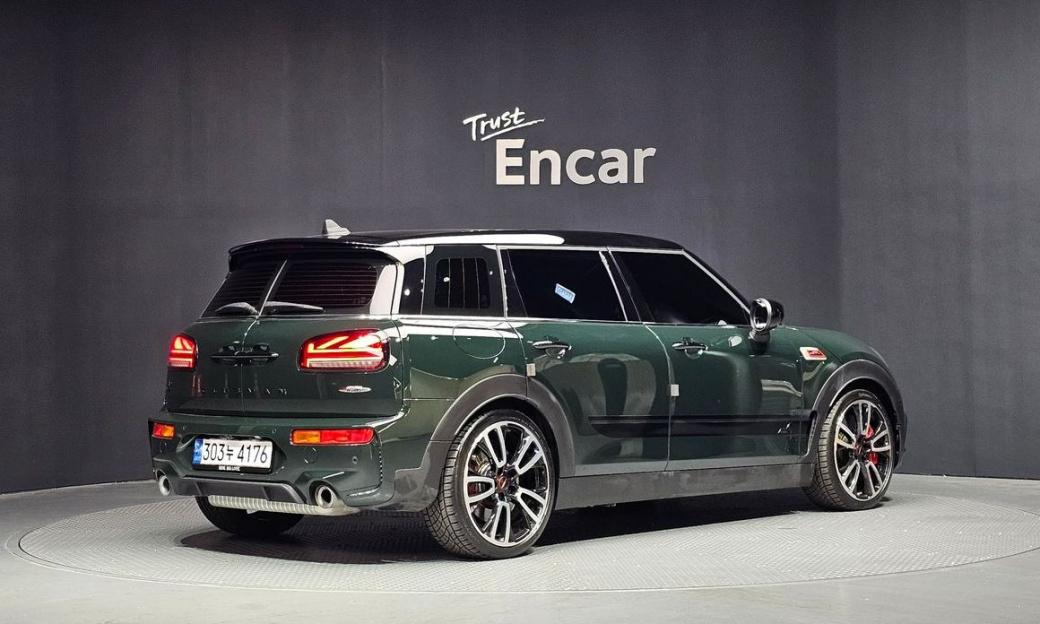 Mini Clubman JCW Lite, 2023