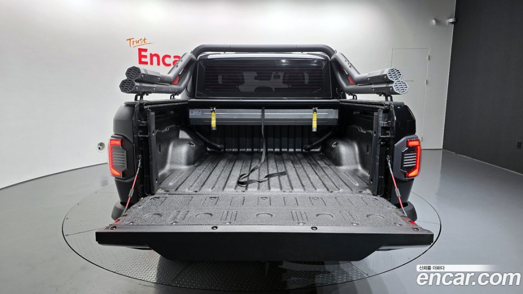 Kia Tasman 2.5T Gasoline 2WD, 2026