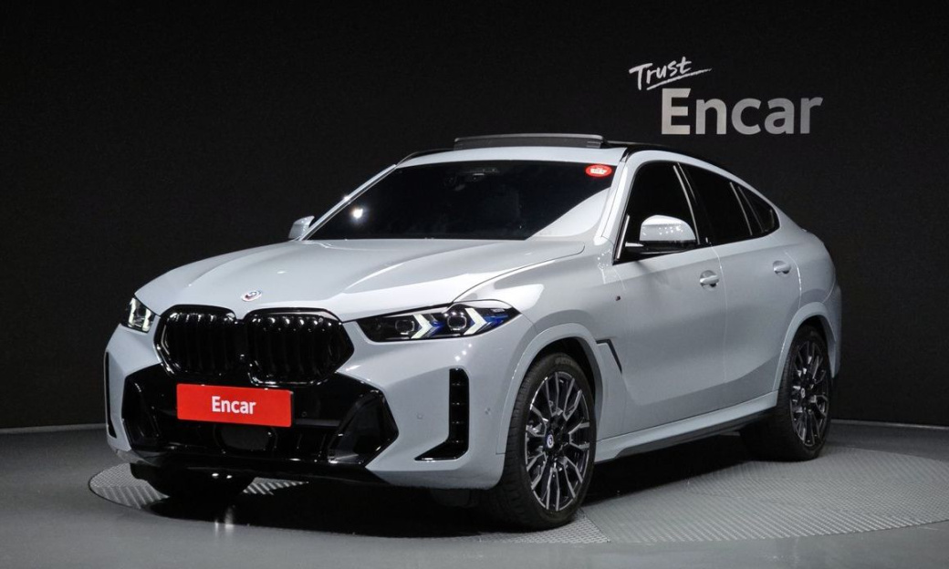 BMW X6 xDrive40i M Sport, 2024