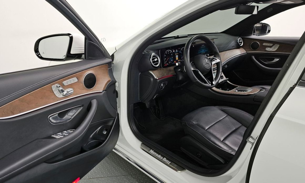Mercedes-Benz E-Class E250 Exclusive, 2022
