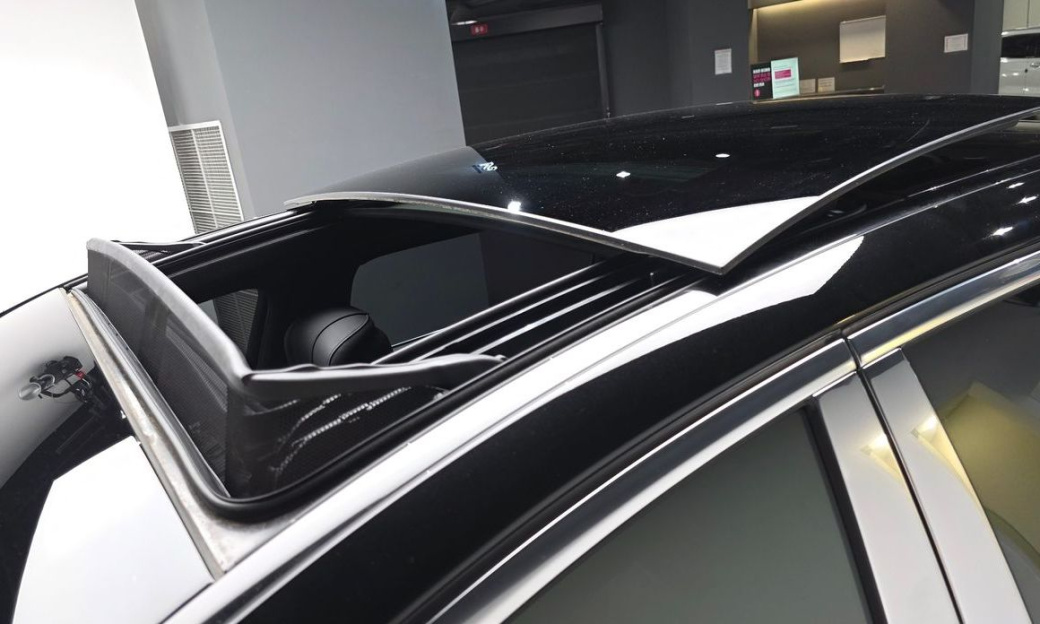 Mercedes-Benz S-Class Maybach S580 4MATIC, 2023