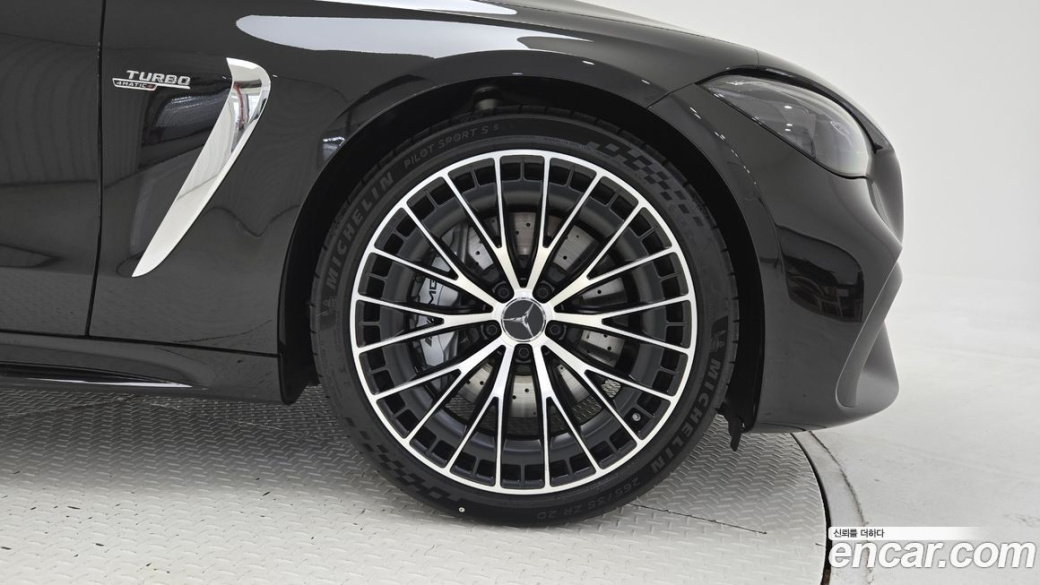 Mercedes-Benz CLE-Class AMG CLE53 4MATIC+ Cabriolet, 2026