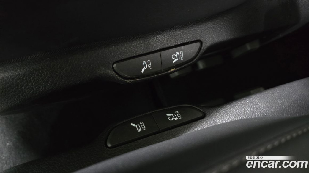 Kia Carnival 7-Seater Gravity, 2025