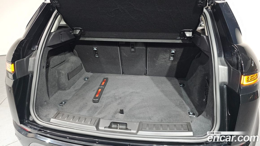 Land Rover Range Rover Evoque P250 SE, 2022