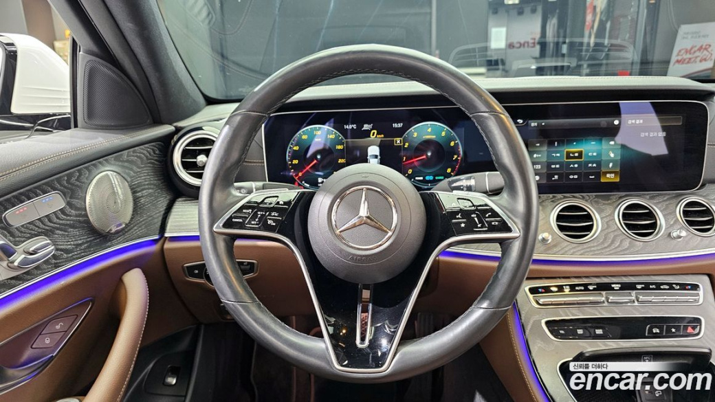 Mercedes-Benz E-Class E350 4MATIC Avantgarde, 2022