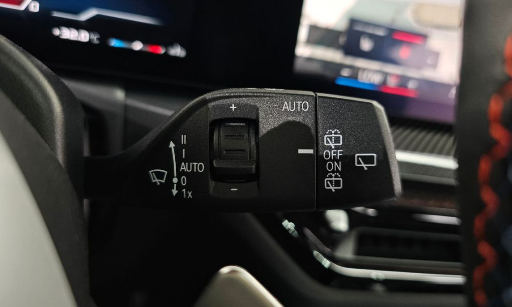 BMW 3-Series M340i xDrive Touring Pro, 2025