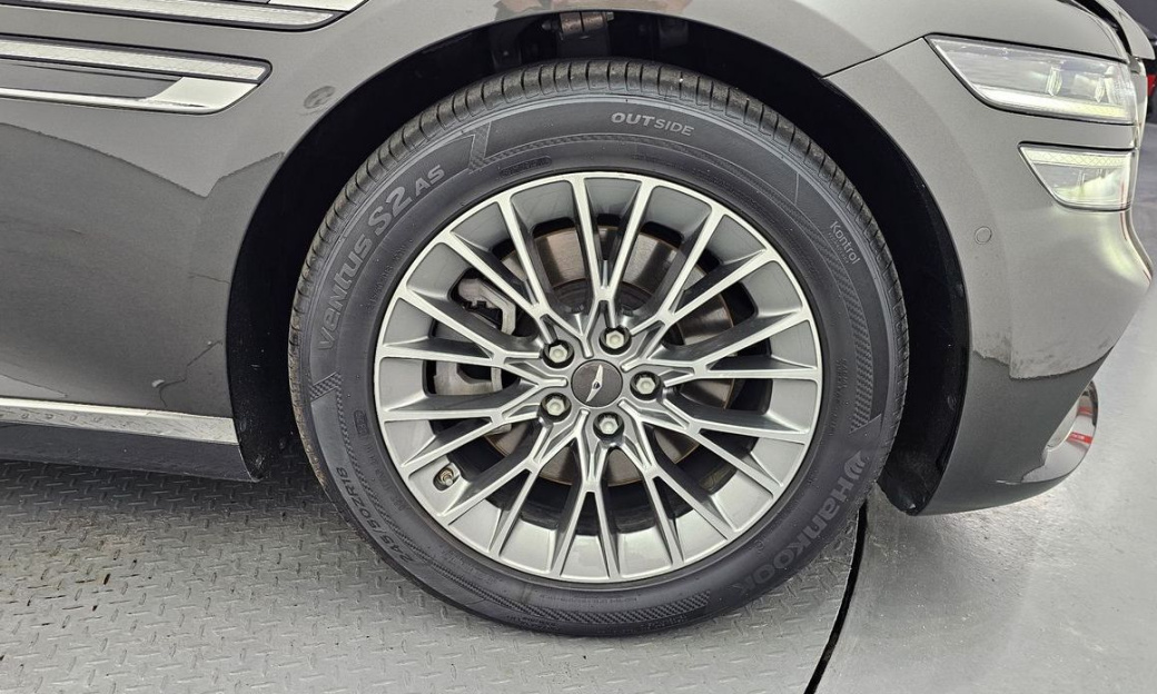Genesis G80 Gasoline 2.5 Turbo AWD, 2023