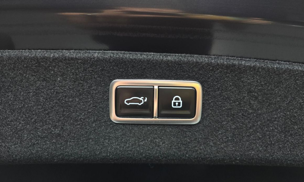 Genesis G80 Gasoline 2.5 Turbo AWD, 2025