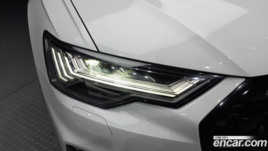 Audi A6 45 TFSI Quattro Premium, 2025