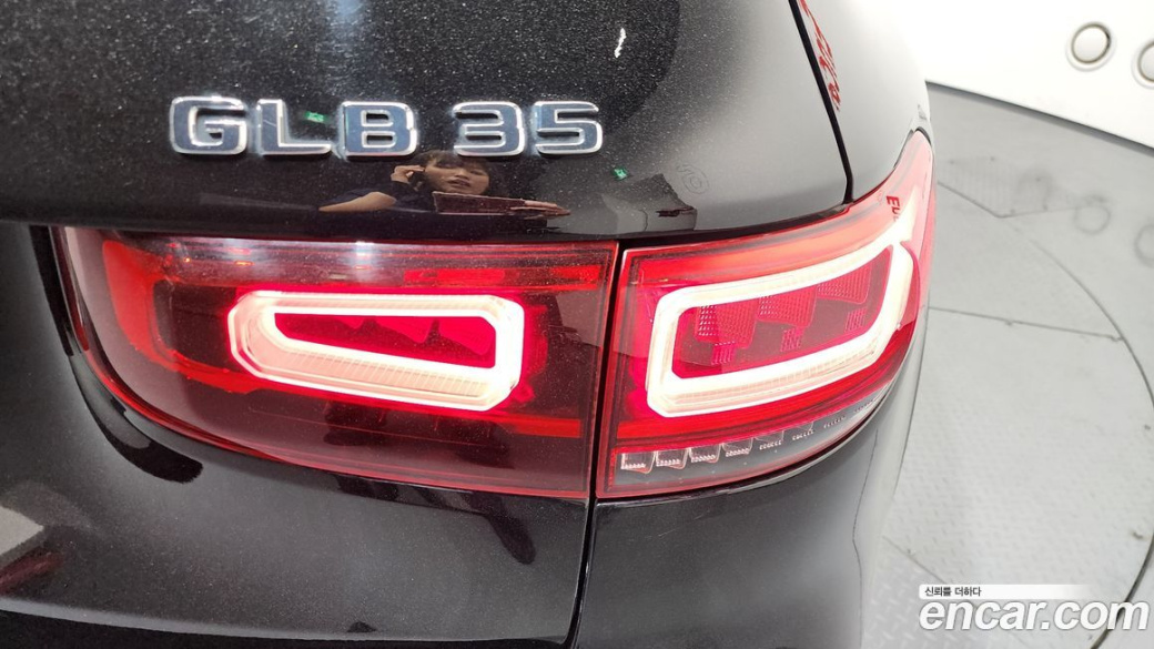 Mercedes-Benz GLB-Class AMG GLB35 4MATIC, 2023