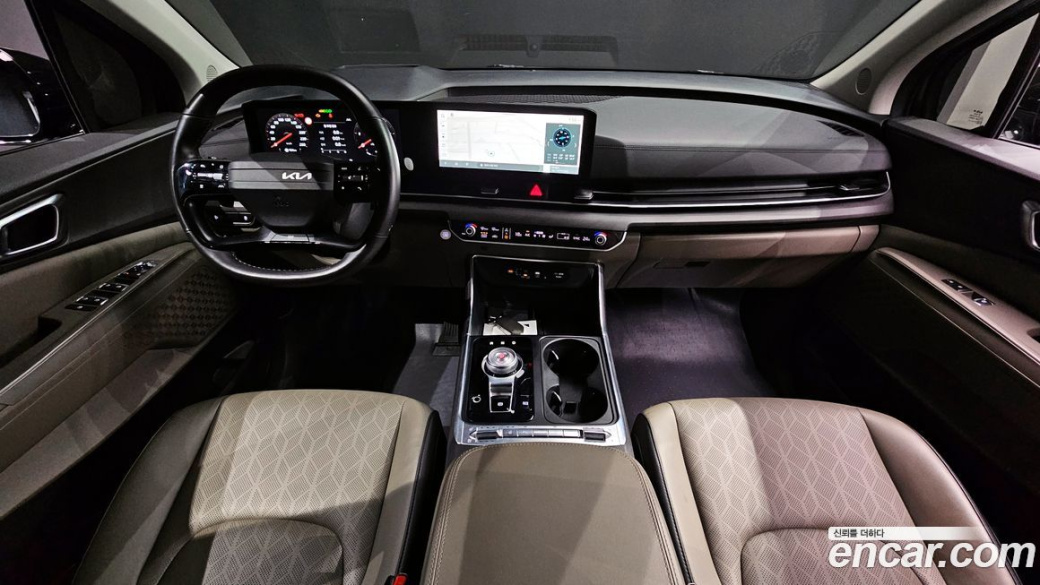 Kia Carnival 9-Seater Noblesse, 2025