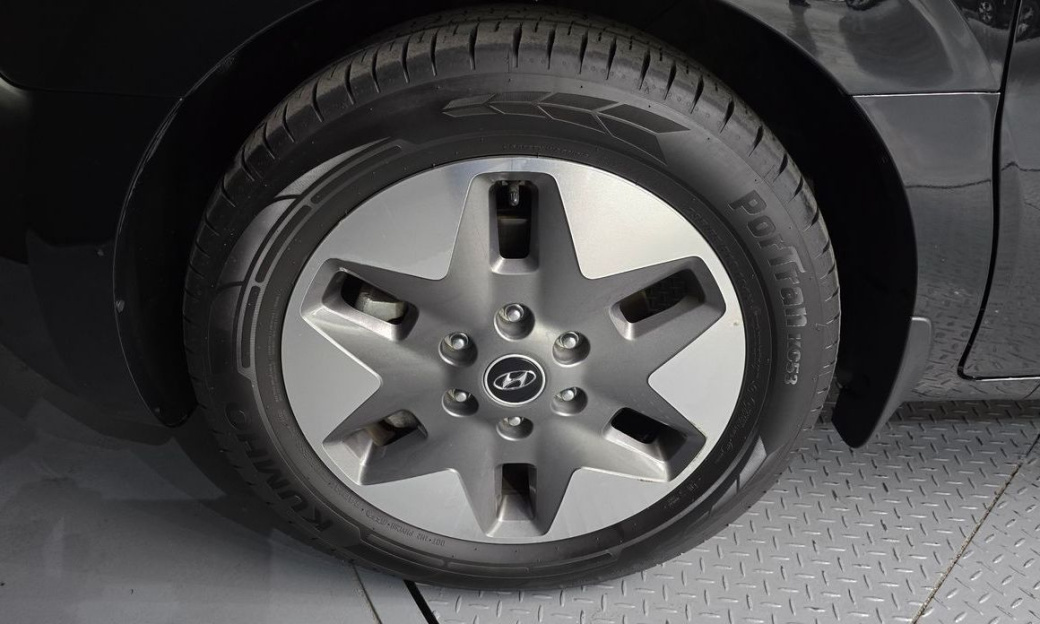 Hyundai Staria Tourer 9-Seater, 2023